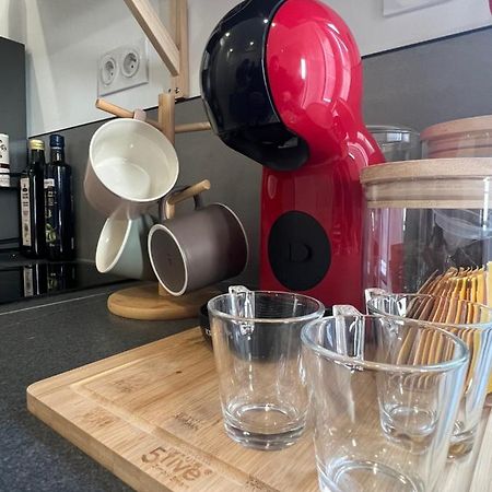 Le Bjorn - T1 Chaleureux Refait A Neuf - Centre Apartment Niort Ngoại thất bức ảnh